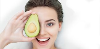La mascarilla de aguacate que hará de tu cara la más suave. mascarilla de aguacate