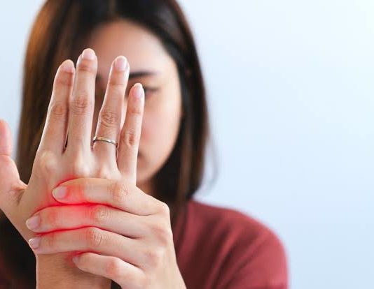 Todo lo que necesitas saber sobre la artritis y cómo reducirla Tratamiento de artritis