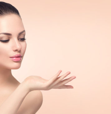 Tips para tener el cutis más saludable chica belleza cosmeticos