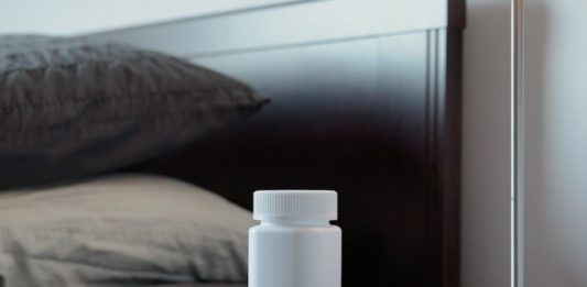 AdhereTech pastillero inteligente