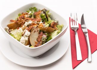 Ensalada verde Waldorf con Manzana Marlene