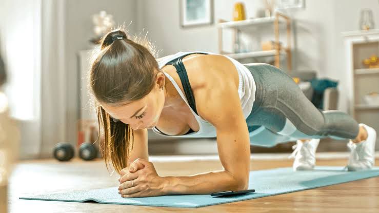 Reto de la plancha de 30 días para abdomen