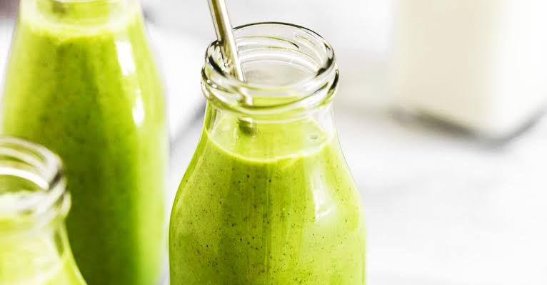 Batido verde para desayunar y tener más energía