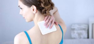 El dolor de cuello lo ocasionan las posturas inadecuadas, estrés, mal dormir o tensión muscular y lo mejor es que tomes cartas en el asunto.