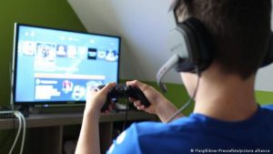 Los adolescentes tienen adicción a los videojuegos