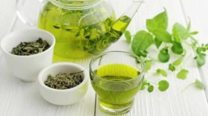 Los beneficios de tomar té verde