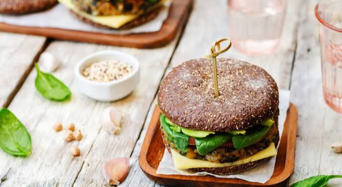 Cómo preparar una hamburguesa vegana en casa