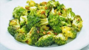 Salteado de brócoli listo en 15 minutosSalteado de brócoli listo en 15 minutos