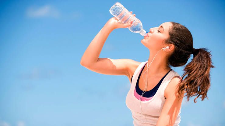 Formas con las que tu cuerpo te pide agua