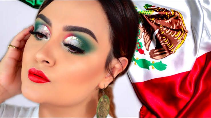 Ideas de maquillaje patrio para lucir hermosa