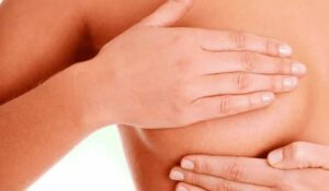 Nódulos mamarios tratamiento y síntomas