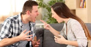 Agresiones de tu pareja que no debes tolerar