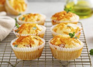 Cazuelitas de jamón con queso Cazuelitas de jamón con queso