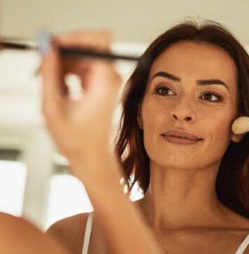 Tips de maquillaje para mujeres con piel madura Tips de maquillaje para mujeres con piel madura