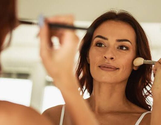 Tips de maquillaje para mujeres con piel madura Tips de maquillaje para mujeres con piel madura