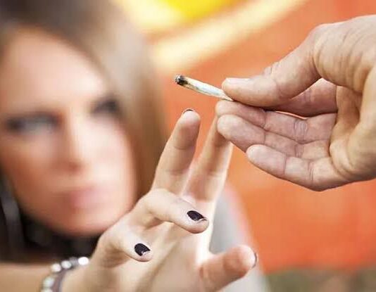¿Cómo saber si tu hijo está consumiendo drogas? ¿Cómo saber si tu hijo está consumiendo drogas