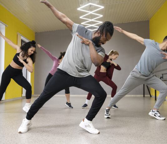 ¿Conoces los beneficios al bailar? ¡Aquí te decimos cuales son! Conoces-los-beneficios-al-bailar-Aqui-te-decimos-cuales-son