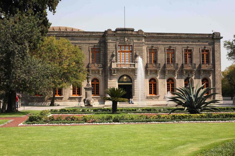 CASTILLO-DE-CHAPULTEPEC-HISTORIA