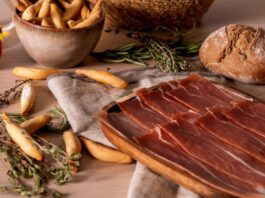 Jamón serrano, símbolo gastronómico de España Jamon-serrano-simbolo-gastronomico-de-Espana.