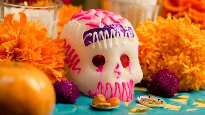 Cosas que no deben faltar en tu ofrenda de muertos