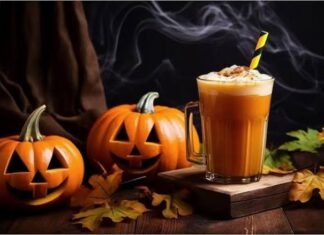Té chai de calabaza para el otoño Té chai de calabaza para el otoño