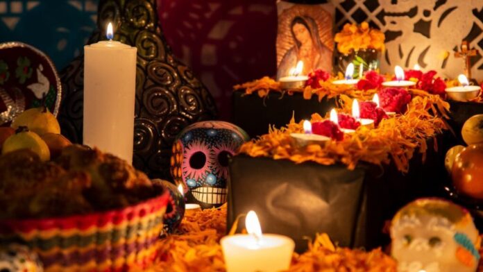 Velas-en-la-ofrenda-¿Cuando-se-prenden.