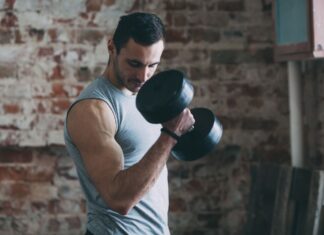 Bíceps: Tonificarlos desde casa Biceps-Tonificarlos-desde-casa