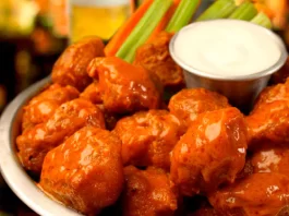 Boneless con salsa de mango habanero Boneless con salsa de mango habanero