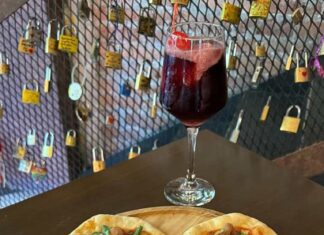 Columba Cafe, el lugar para los enamorados Columba Cafe, el lugar para los enamorados