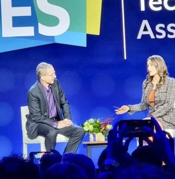 Intel llevará la IA a los automóviles con nuevos chips en CES 2024 Intel anuncia incursion en automoviles CES 2024 Revista Flow