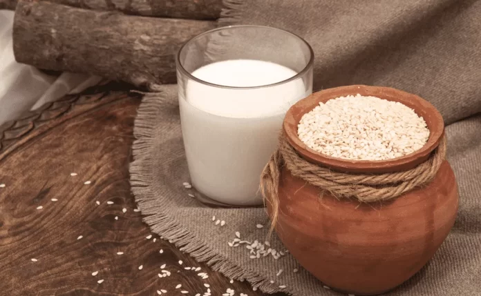 Leche-de-Ajonjoli-conoce-sus-beneficios