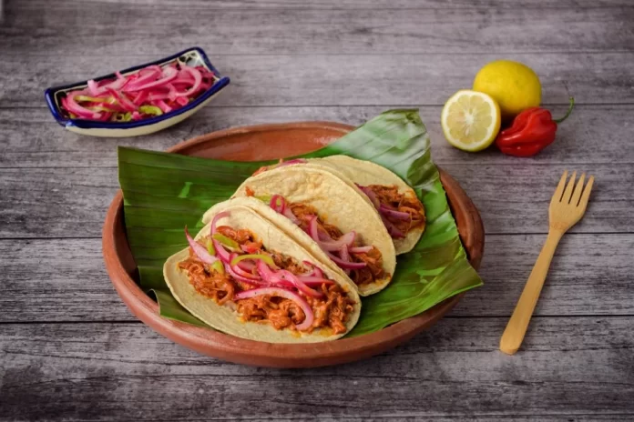 Tacos de cochinita pibil