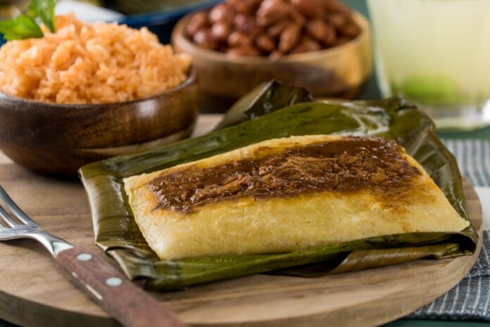 Tamal oaxaqueño de mole