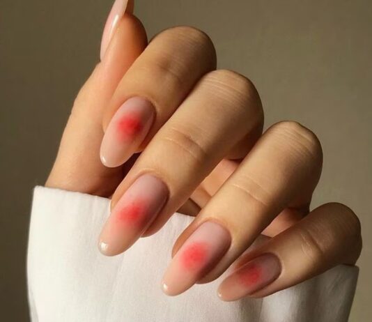Blush Nails, la tendencia que regresó