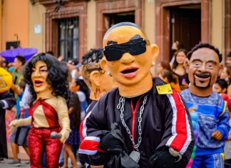 Festival de los Locos en San Miguel de Allende Festival de los Locos en San Miguel de Allende