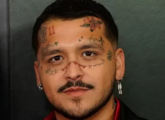 Christian Nodal en el Top de los 50 rostros más bellos Christian Nodal en el Top de los 50 rostros más bellos