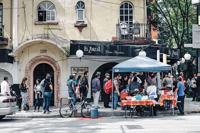 Conoces la esquina del chilaquil en la CDMX