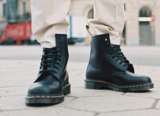 Dr. Marteens de punta cuadrada que estarán de moda en otoño 2024 Dr. Marteens