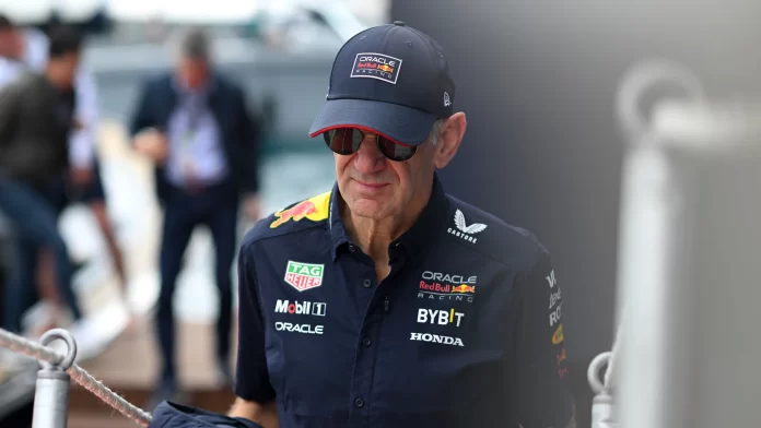 En Aston Martin Adrian Newey abandona a Ferrari