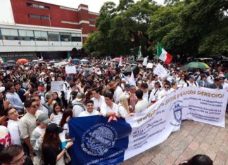 Facultad de Derecho protesta contra la Reforma Judicial Facultad de Derecho protesta contra la Reforma Judicial