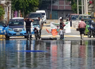 Nivel del agua sigue aumentando en Chalco Nivel del agua sigue aumentando en Chalco