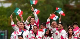 Piloto agradeció a los atletas mexicanos