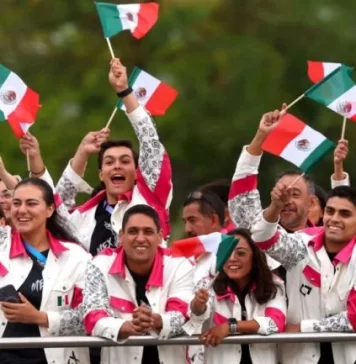 Piloto agradeció a los atletas mexicanos