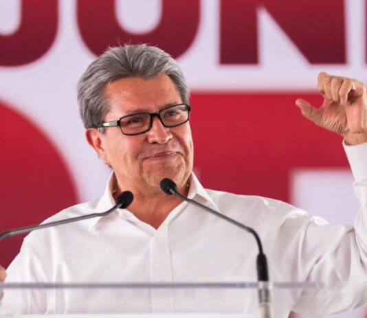 Ricardo Monreal de senador a diputado