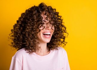 Cabello rizado: ¿qué productos necesitas para tenerlo lindo? cabello rizado