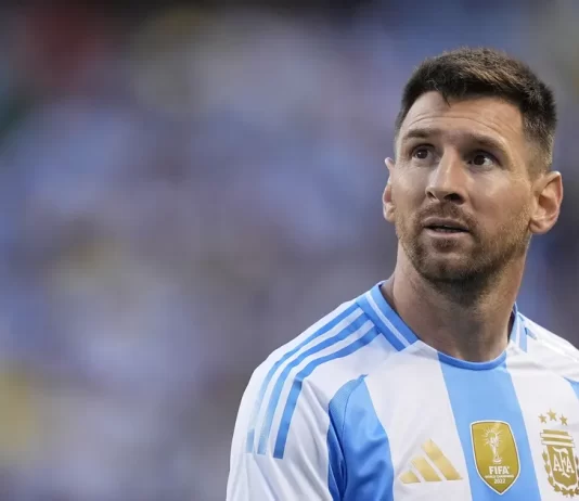Árbitro confiesa favorecer a Messi por su camisa Árbitro confiesa favorecer a Messi por su camisa