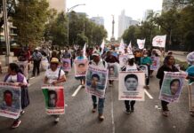 Caso Ayotzinapa: Sheinbaum busca revelar nuevas líneas de investigación antes del 26 de septiembre Caso Ayotzinapa genera protestas en la CDMX