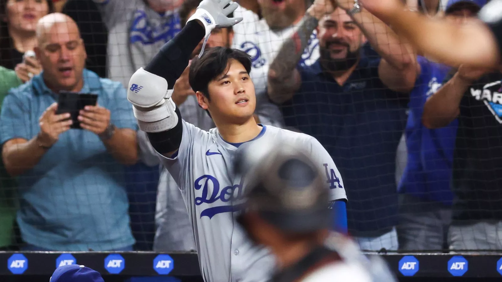 La histórica pelota de jonrones 50/50 de Shohei Ohtani será subastada