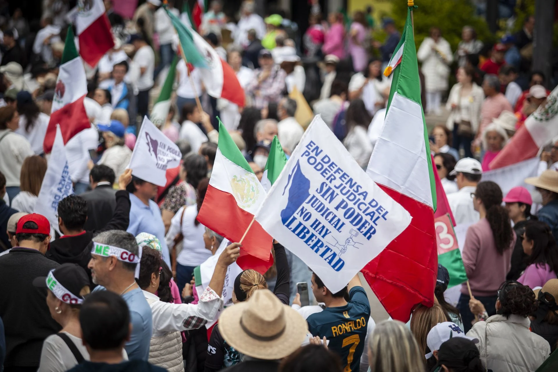 México aprueba la controvertida reforma judicial