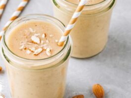 Licuado de avena con almendras y proteína licuado de avena